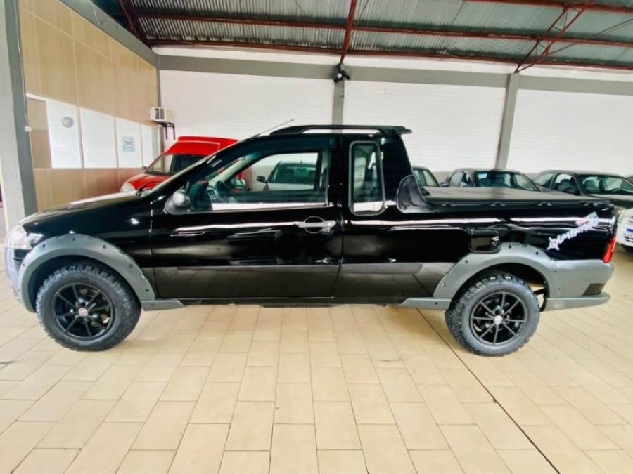 FIAT - STRADA - 2009/2009 - Preta - R$ 39.990,00
