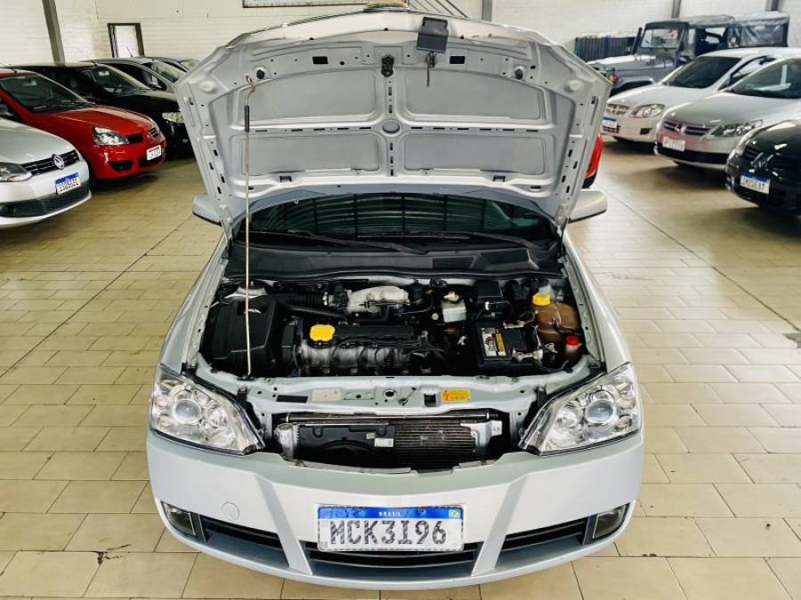 CHEVROLET - ASTRA - 2003/2003 - Prata - R$ 21.990,00