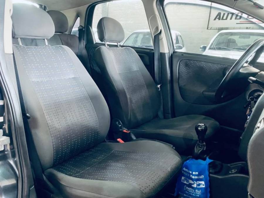 CHEVROLET - CORSA - 2008/2009 - Cinza - R$ 22.990,00