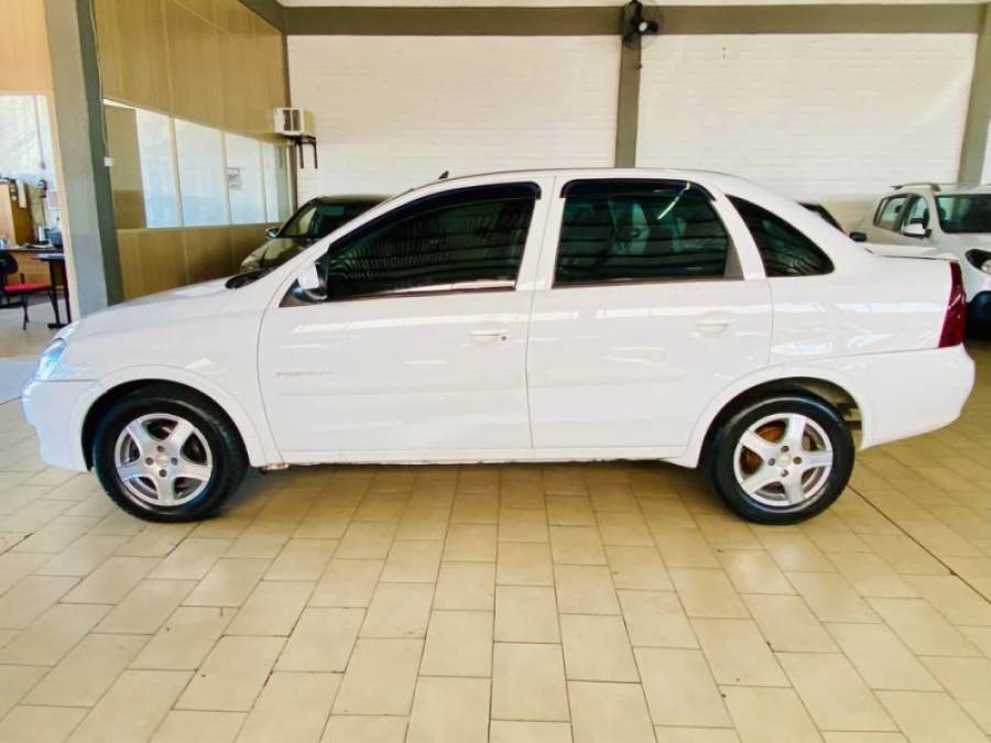 CHEVROLET - CORSA - 2007/2009 - Branca - R$ 27.990,00
