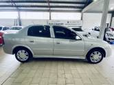 CHEVROLET - ASTRA - 2003/2003 - Prata - R$ 21.990,00