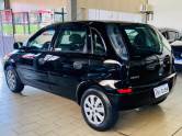 CHEVROLET - CORSA - 2010/2011 - Preta - R$ 28.990,00