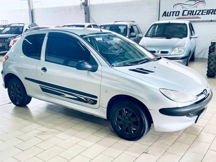 PEUGEOT - 206 - 2005/2006 - Prata - R$ 11.990,00