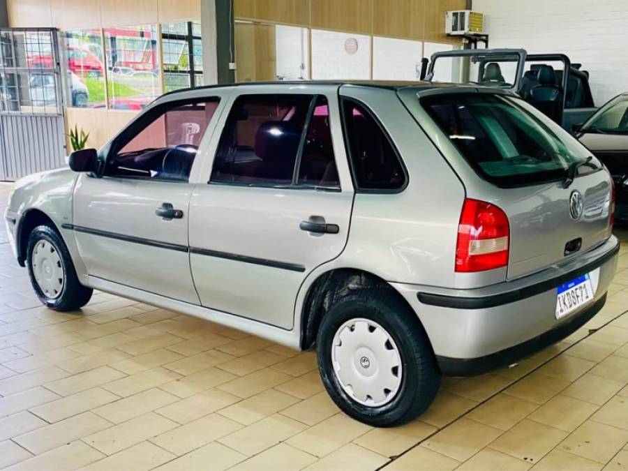 VOLKSWAGEN - GOL - 2001/2001 - Cinza - R$ 13.990,00