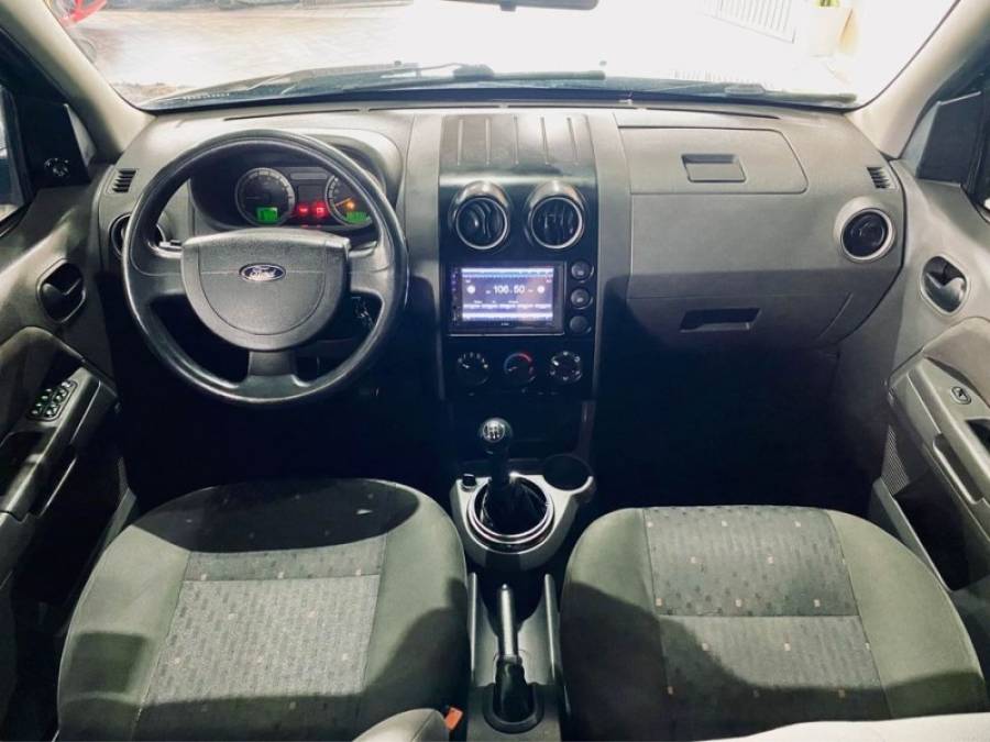 FORD - ECOSPORT - 2004/2004 - Preta - R$ 26.990,00