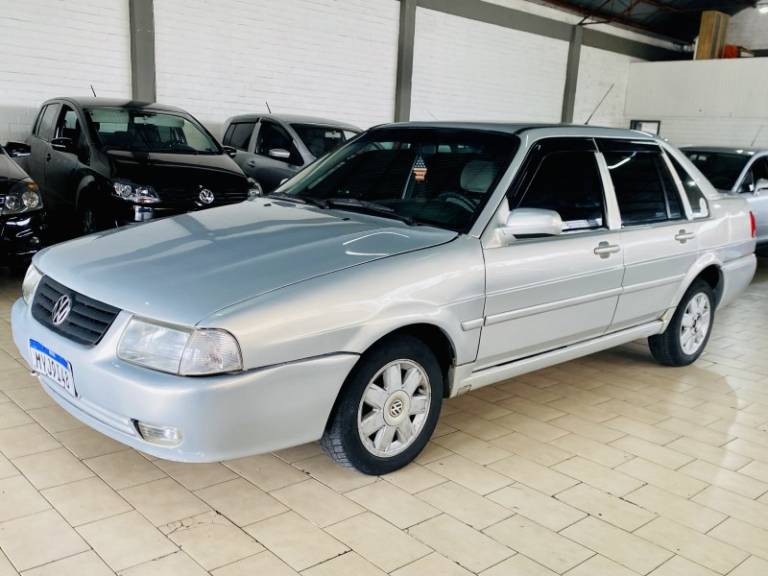 VOLKSWAGEN SANTANA 2003