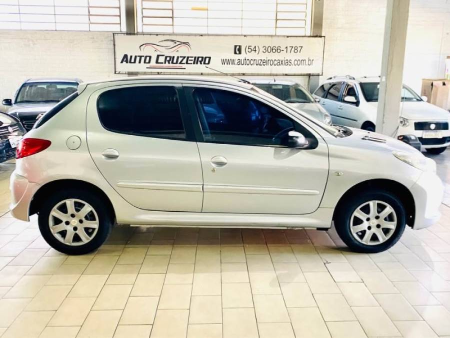 PEUGEOT - 207 - 2012/2012 - Prata - R$ 24.990,00