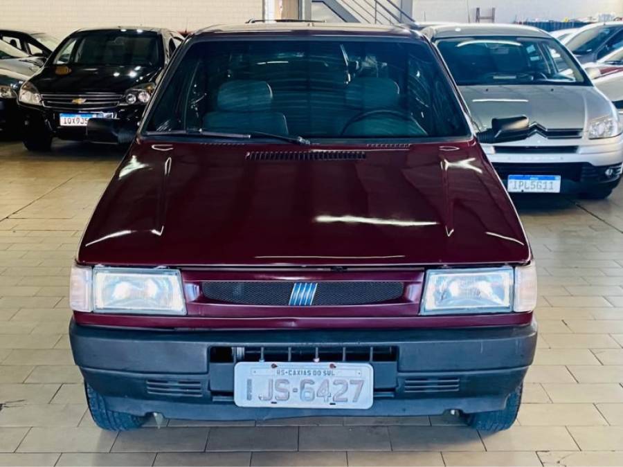 FIAT - UNO - 2000/2001 - Vinho - R$ 10.990,00