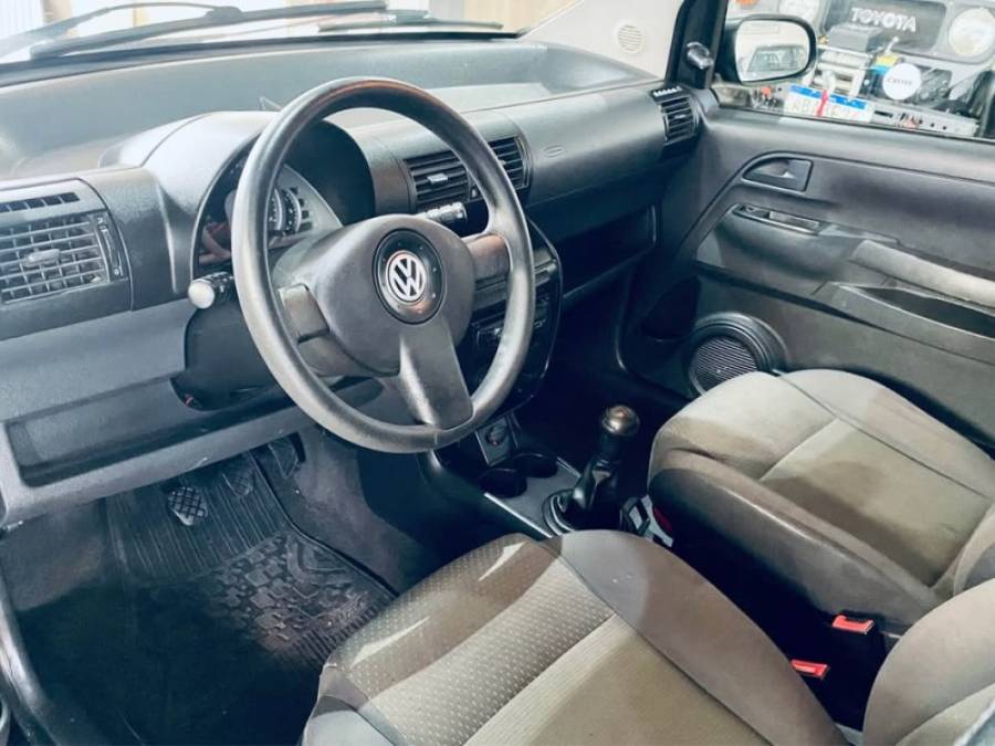 VOLKSWAGEN - FOX - 2008/2008 - Preta - R$ 19.990,00