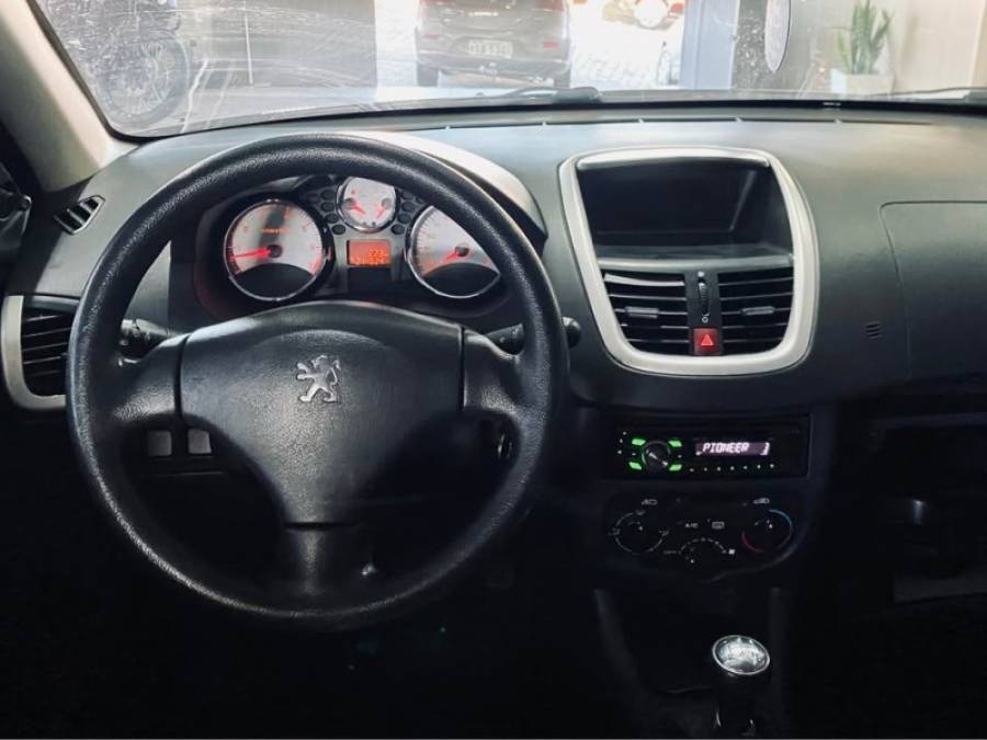 PEUGEOT - 207 - 2012/2012 - Prata - R$ 24.990,00