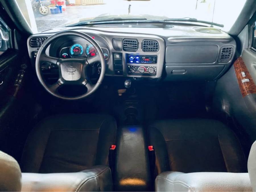 CHEVROLET - S10 - 2009/2009 - Preta - R$ 67.990,00