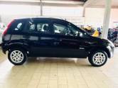 FORD - FIESTA - 2004/2004 - Preta - R$ 18.990,00