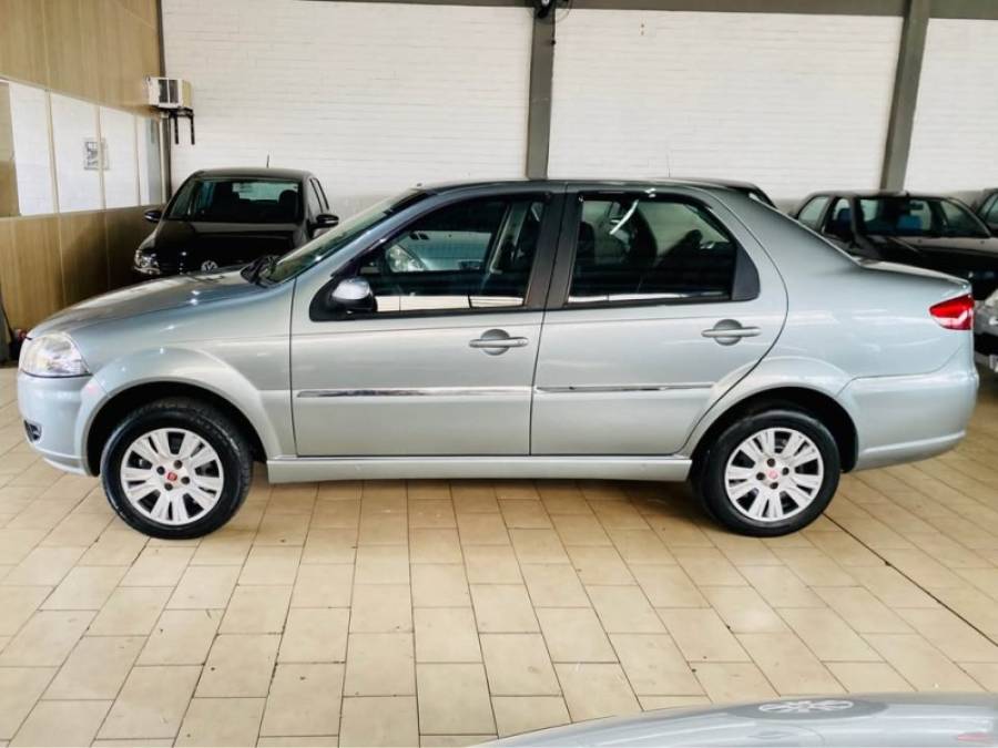 FIAT - SIENA - 2010/2010 - Cinza - R$ 28.990,00