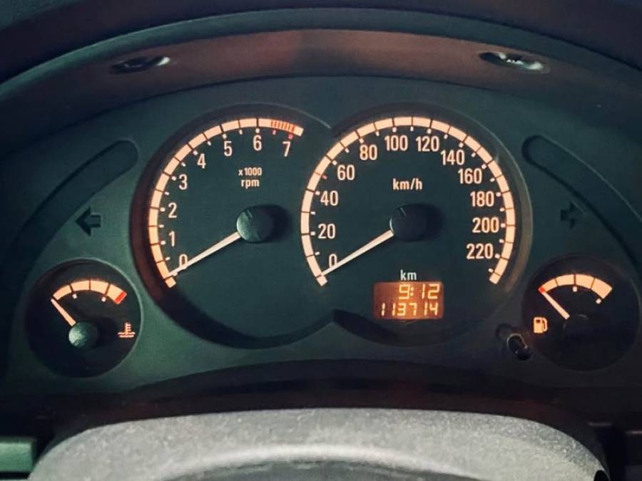 CHEVROLET - MERIVA - 2006/2007 - Preta - R$ 24.990,00