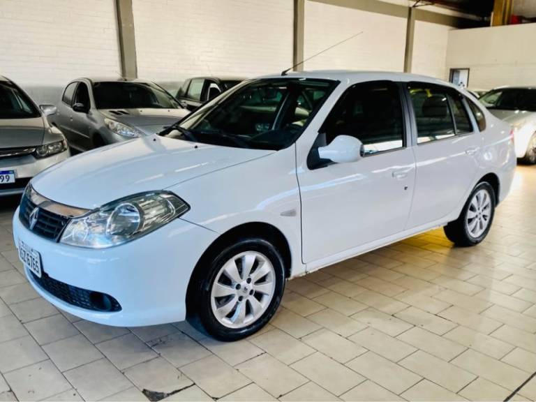 RENAULT SYMBOL 2012