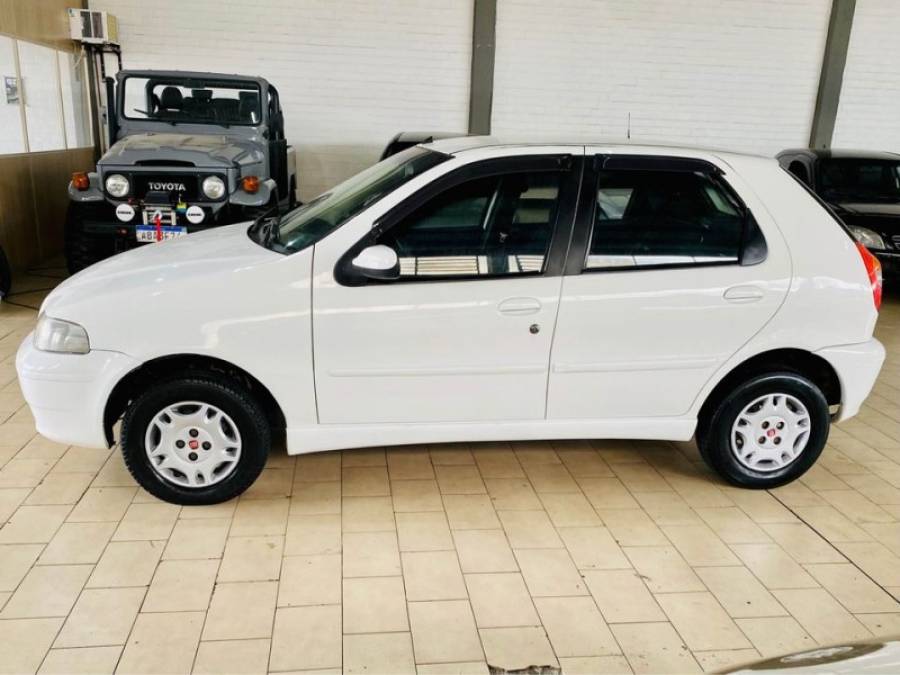 FIAT - PALIO - 2006/2006 - Branca - R$ 14.990,00