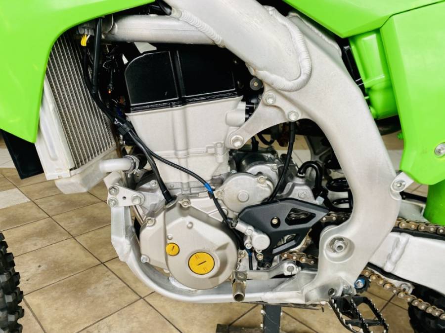 KAWASAKI - KX 450F - 2023/2023 - Verde - R$ 48.990,00