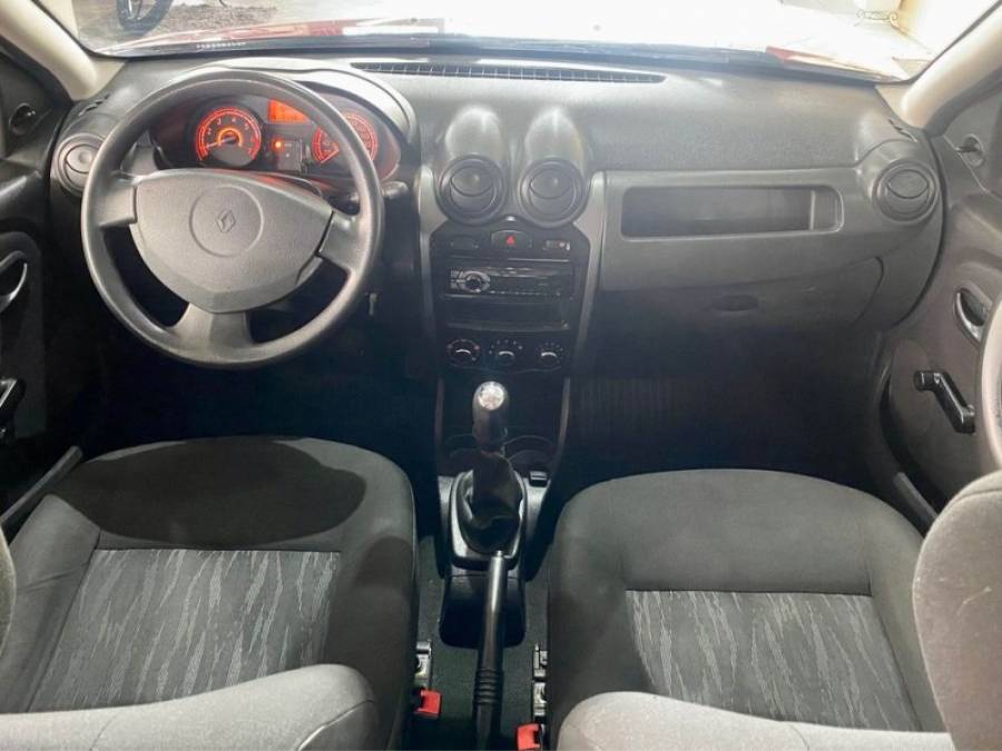 RENAULT - SANDERO - 2011/2012 - Vermelha - R$ 24.990,00