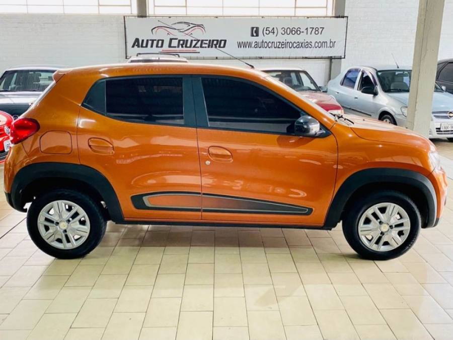 RENAULT - KWID - 2018/2018 - Laranja - R$ 39.990,00