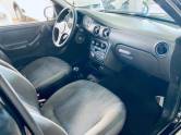 CHEVROLET - CELTA - 2004/2004 - Preta - R$ 18.990,00