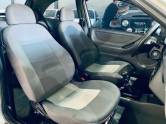 CHEVROLET - CELTA - 2001/2001 - Prata - R$ 13.990,00