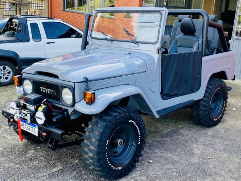 TOYOTA BANDEIRANTE 1978