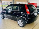 FORD - FIESTA - 2004/2004 - Preta - R$ 18.990,00
