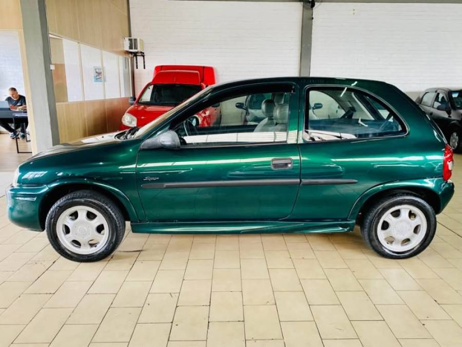 CHEVROLET - CORSA - 2000/2000 - Verde - R$ 14.500,00