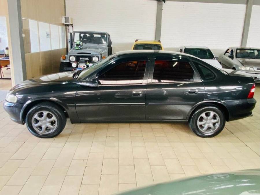 CHEVROLET - VECTRA - 1998/1998 - Cinza - R$ 14.990,00