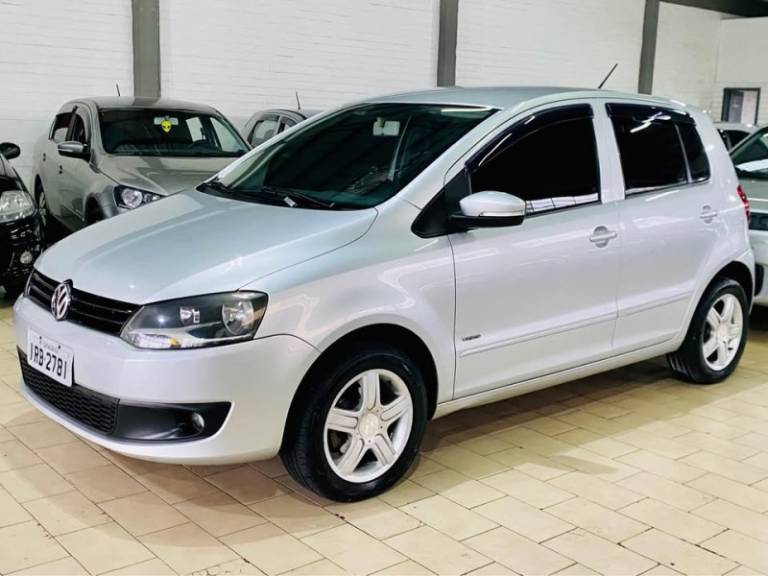 VOLKSWAGEN FOX 2011